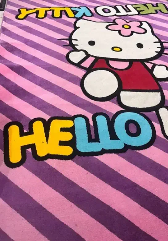 فرش چهار متری کیتی ۹۵۰|فرش|ری, جوانمرد قصاب|دیوار