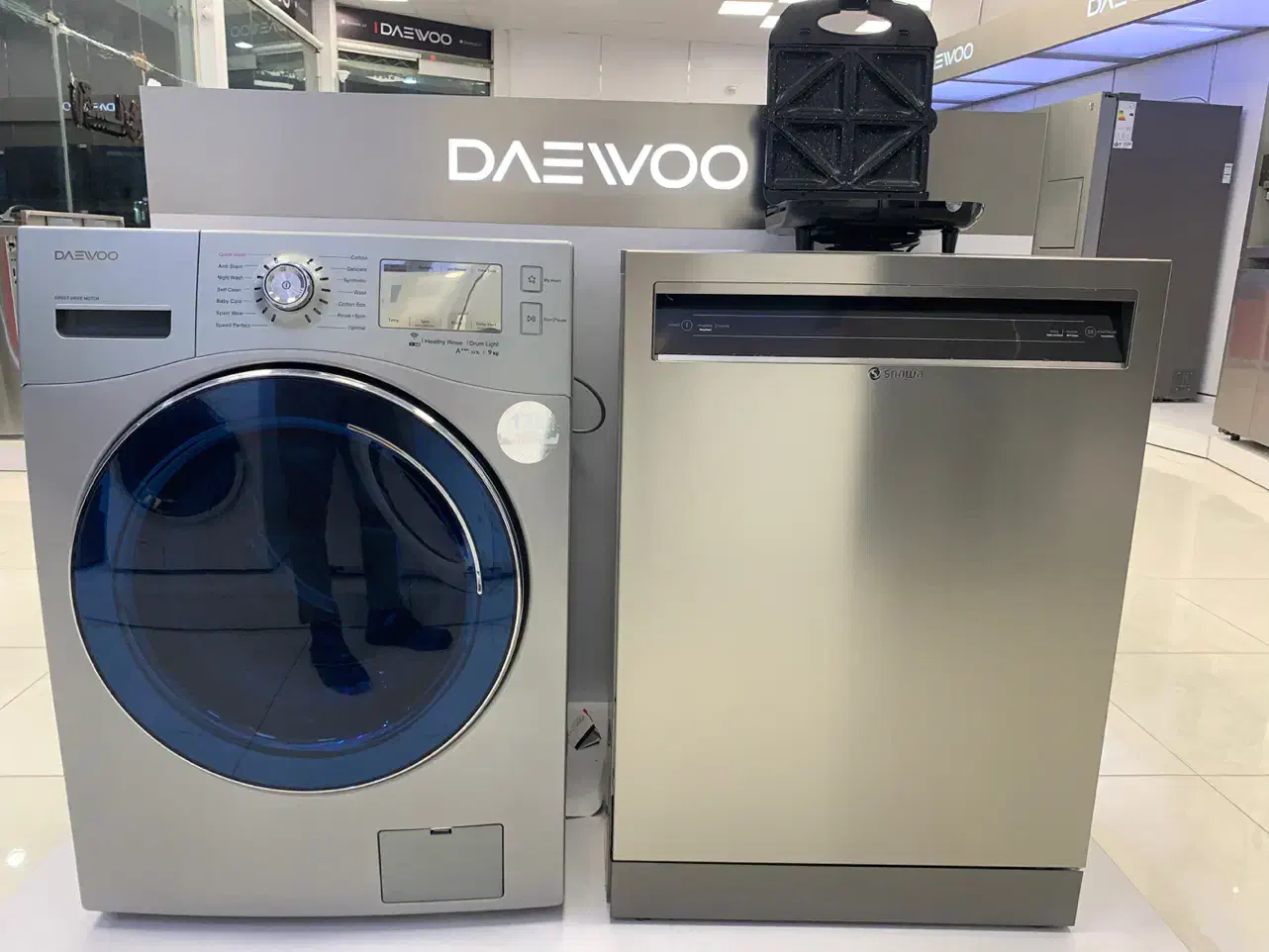 لباسشویی و ظرفشویی برند دوو و اسنوا|ماشین لباسشویی و خشککن لباس|تربتحیدریه, کاشانی|دیوار