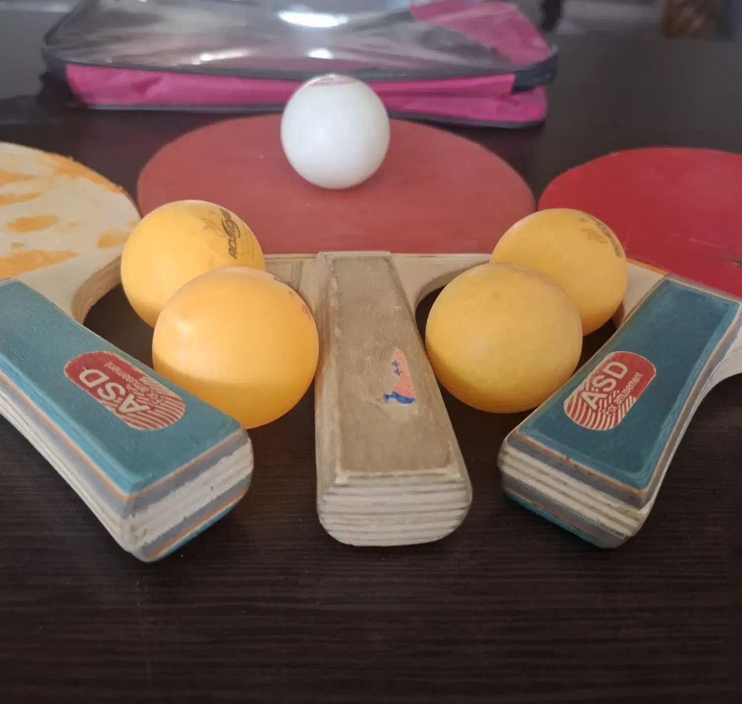 سه عدد راکت وپنج عدد توپ|ورزشهای توپی|تهران, پونک|دیوار