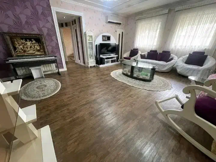 آپارتمان ۱۰۰ متری در کوچه بستنی حافظ پارکشهر|فروش آپارتمان|رشت, چله خانه|دیوار