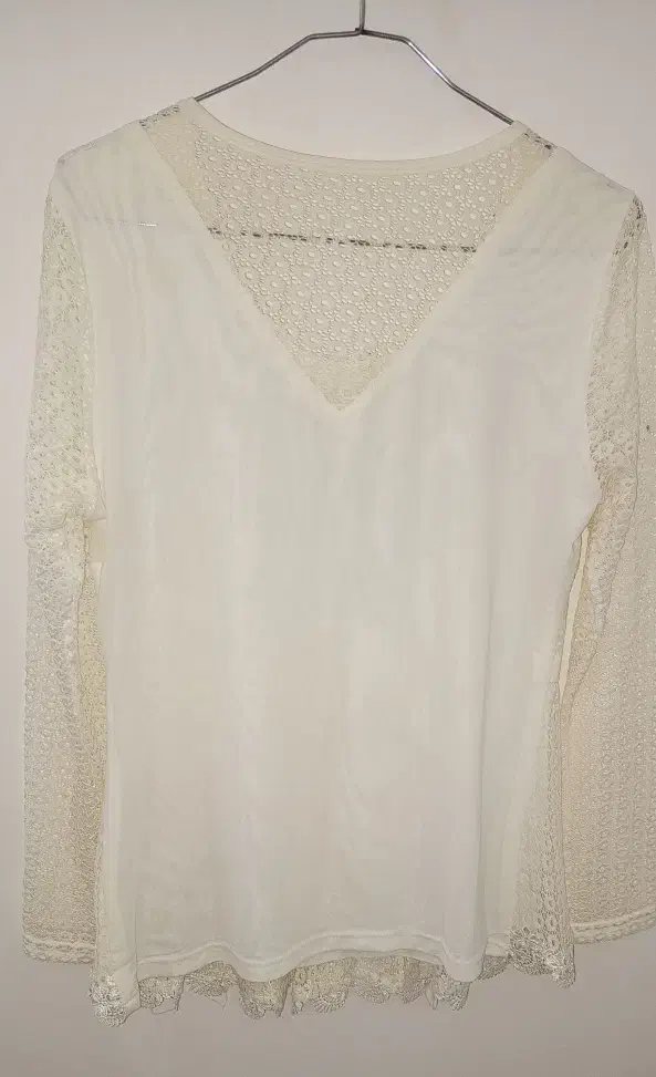 لباس ها و کفش های مجلسی|لباس|خوی, |دیوار