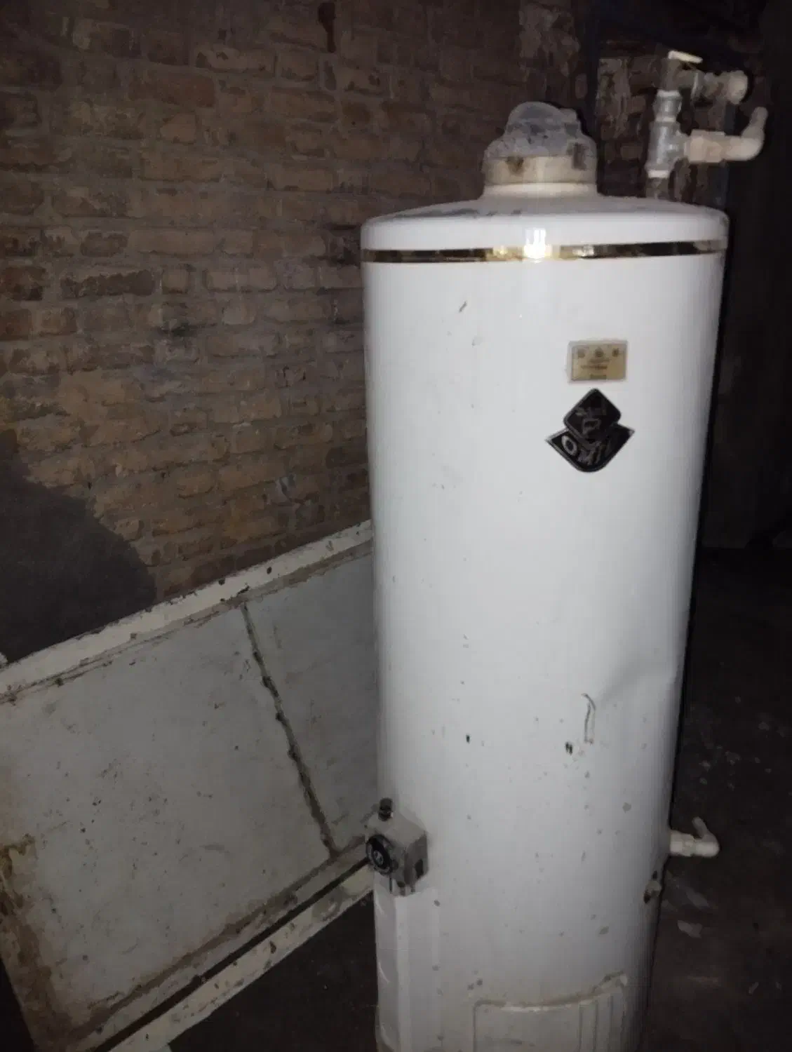 آب گرم کن زمینی|آبگرمکن، پکیج، شوفاژ|کنگاور, |دیوار