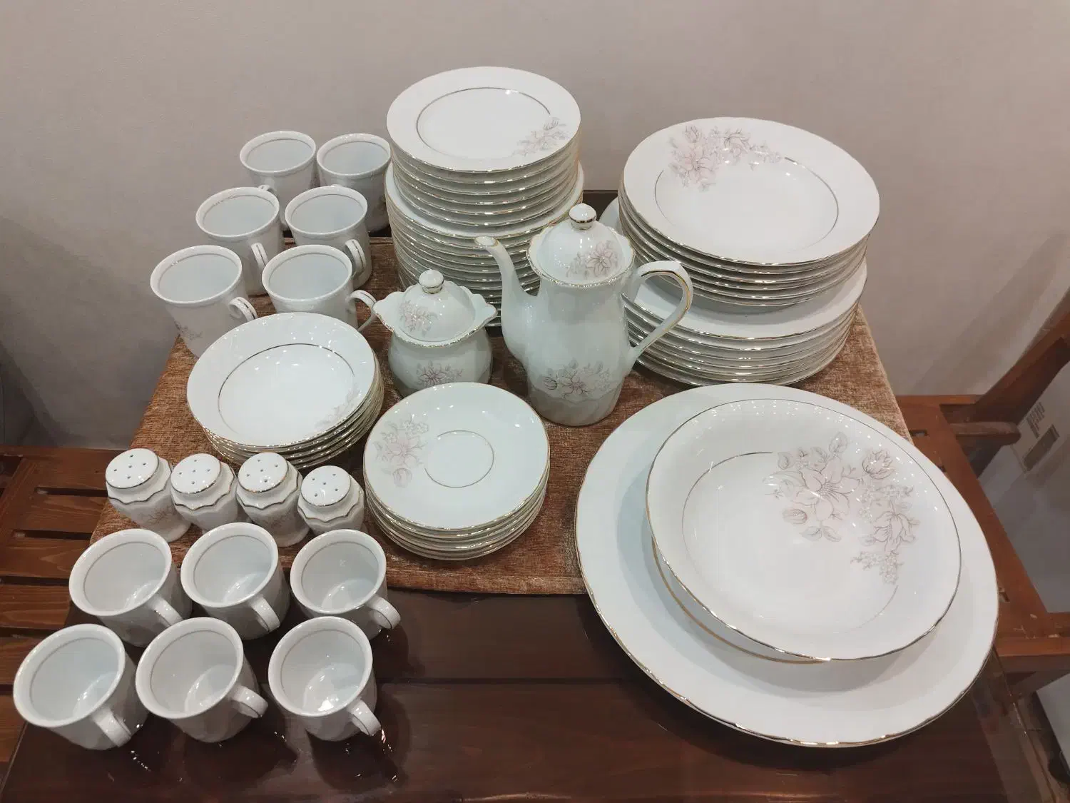 سرویس چینی اسپیدار|ظروف سرو و پذیرایی|تهران, سلسبیل شمالی|دیوار