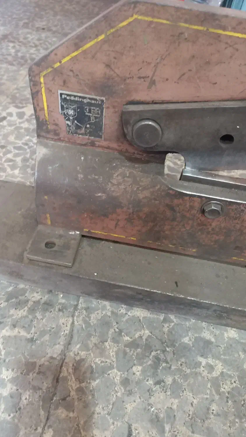 پرس هیدرولیک و قیچی ورق بر|ابزارآلات|آذرشهر, |دیوار