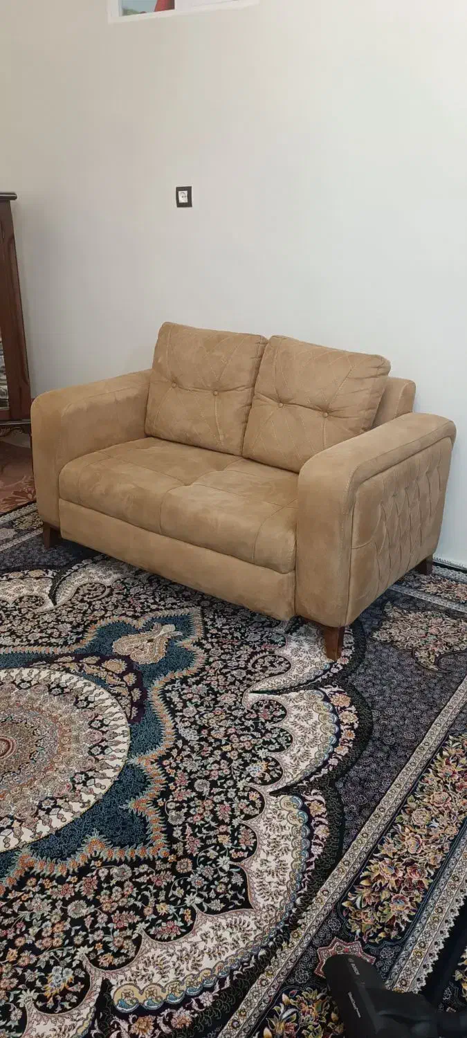 مبل راحتی 7 نفره تازه تعمیر|مبلمان خانگی و میز عسلی|قم, کلهری|دیوار