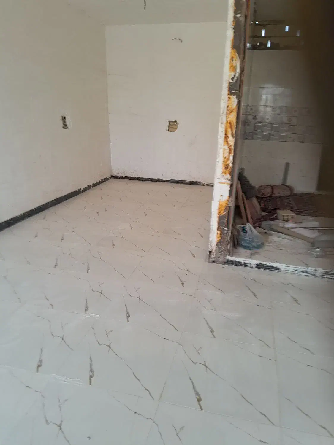 بتون ریزی سقف سبک وفنداسیون|خدمات پیشه و مهارت|بم, |دیوار