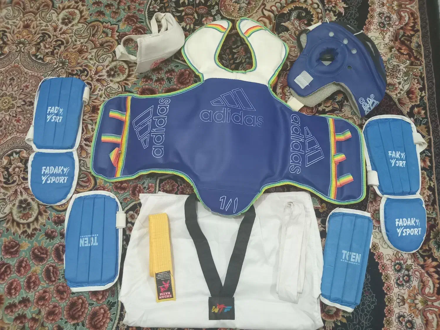 ست لوازم تکواندو|تجهیزات ورزشی|تهران, هفده شهریور|دیوار