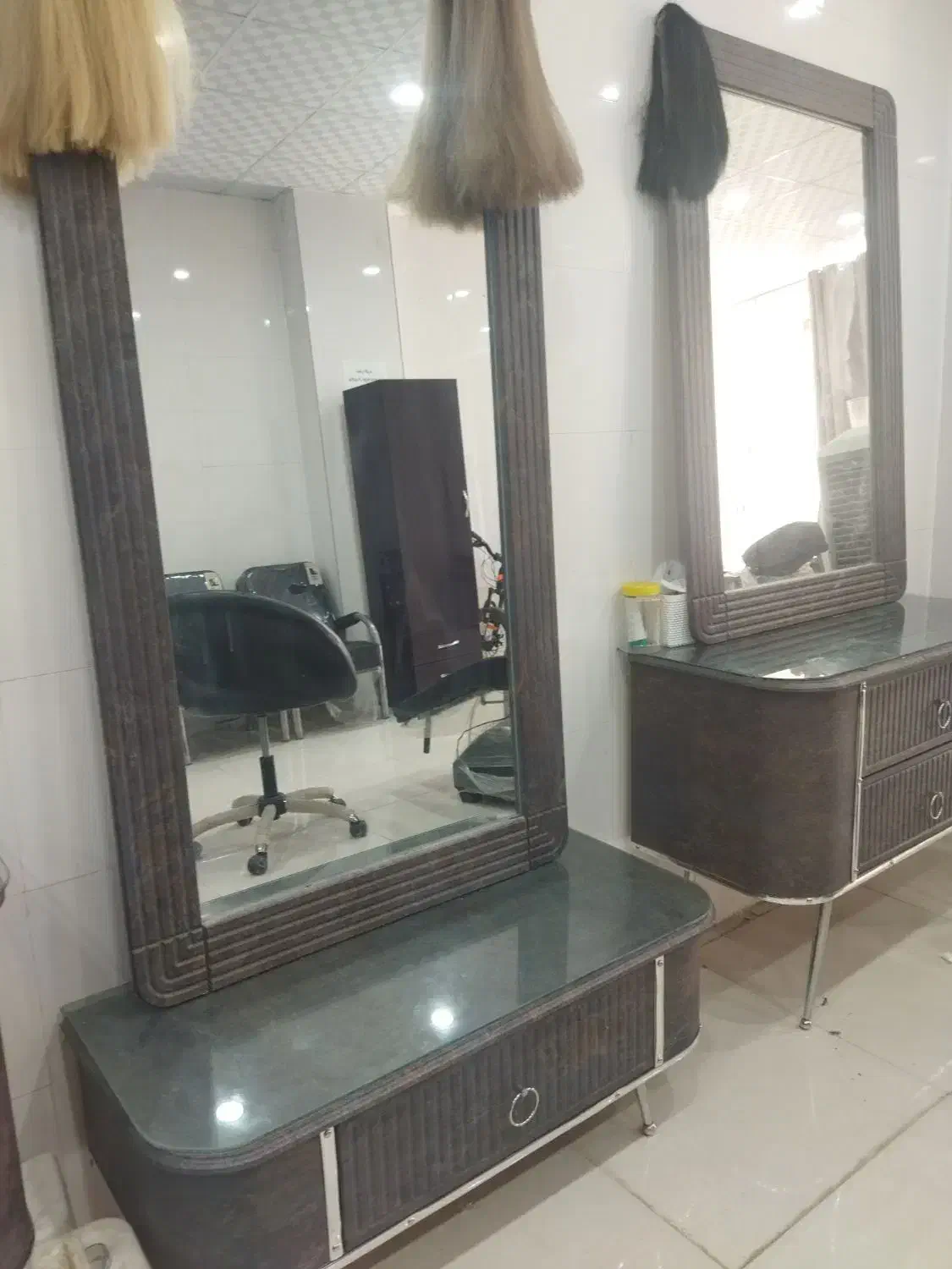 وسایل آرایشگاهی|آرایشگاه و سالنهای زیبایی|یاسوج, |دیوار