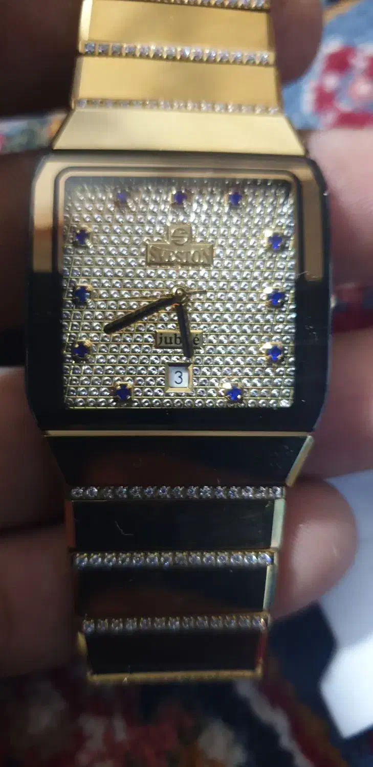 ساعت آناتوم|ساعت|ایرانشهر, |دیوار