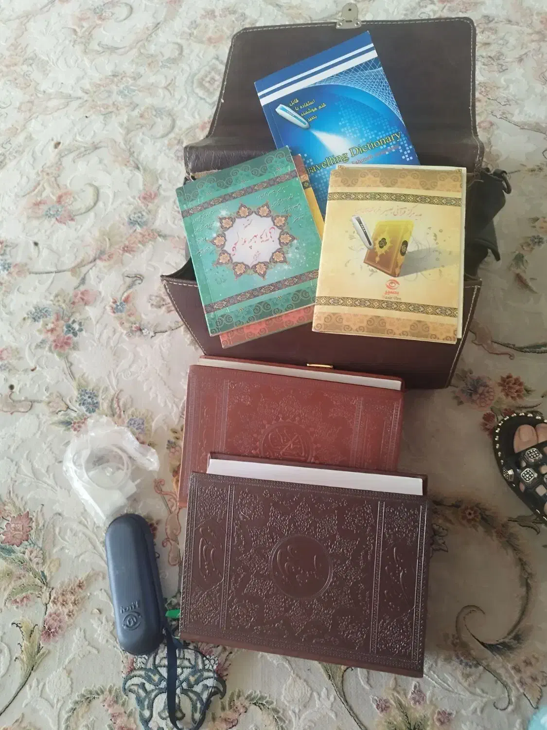 قلم قرآنی با کتاب قرآن ومفاتیح|لوازم التحریر|شاهین‌شهر, شهرک گلدیس|دیوار