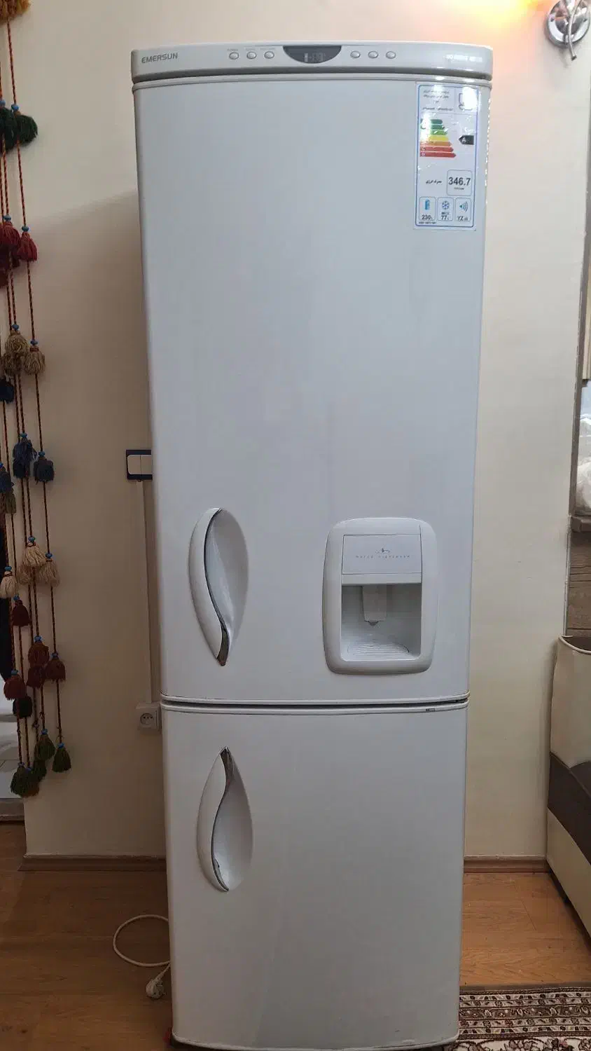 یخچال فریزر امرسان بسیار تمیز|یخچال و فریزر|پرند, فاز ۵|دیوار