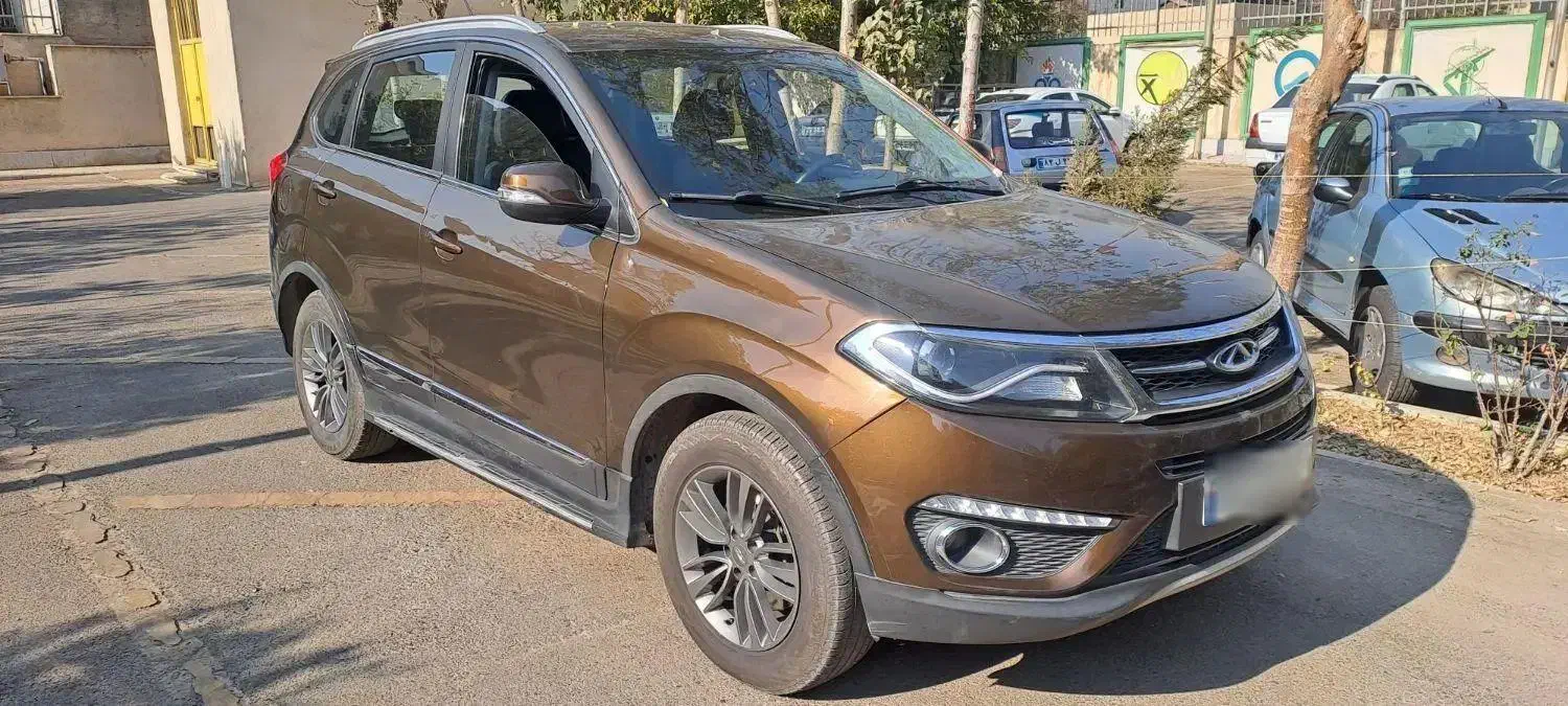 تیگو 5 تیپ fl قهوه ای متالیک بدون رنگ|خودرو سواری و وانت|تهران, شهرک ولیعصر شمالی|دیوار