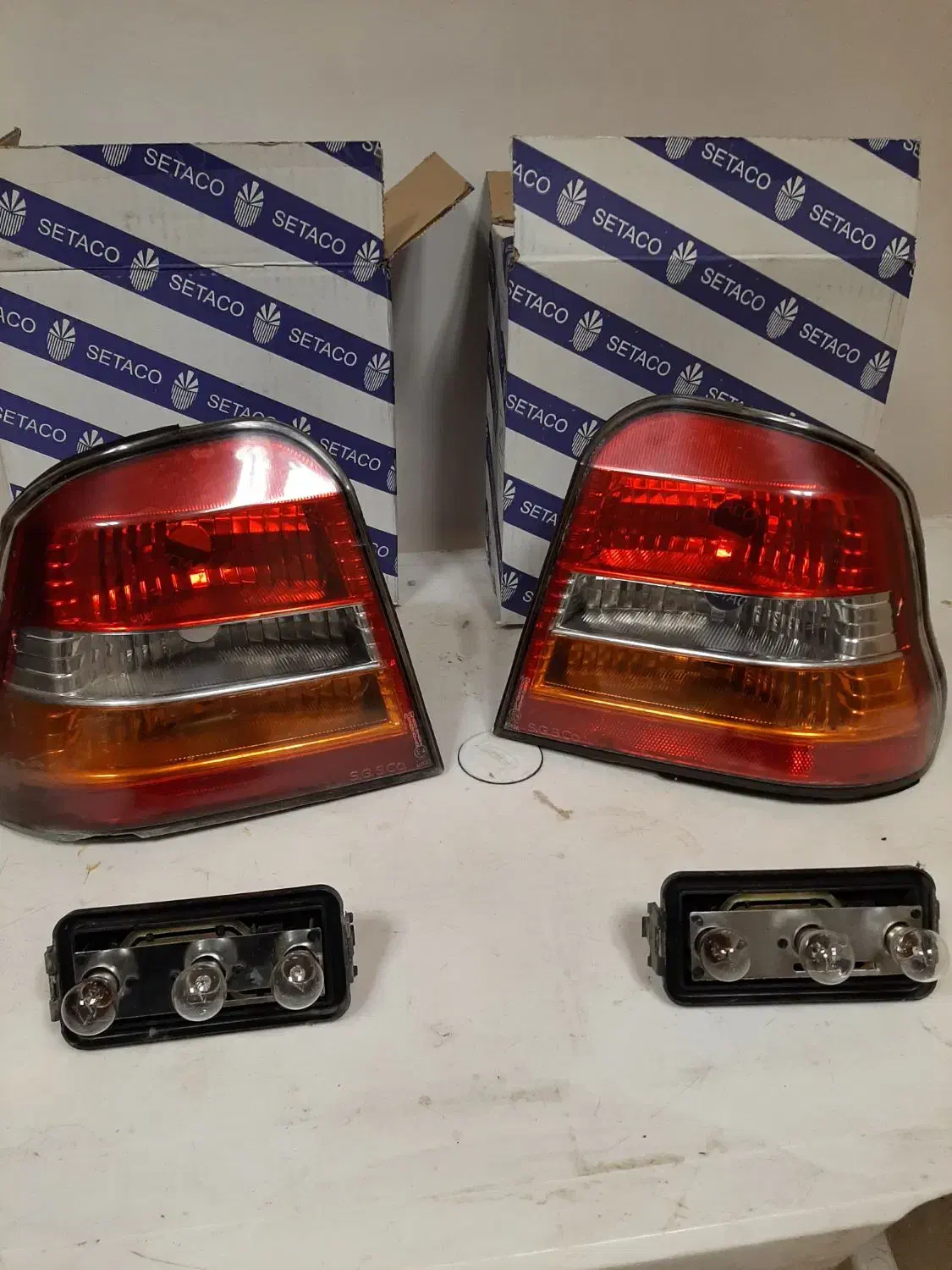 چراغ خطر عقب ۱۴۱|قطعات یدکی و لوازم جانبی|تهران, وردآورد|دیوار