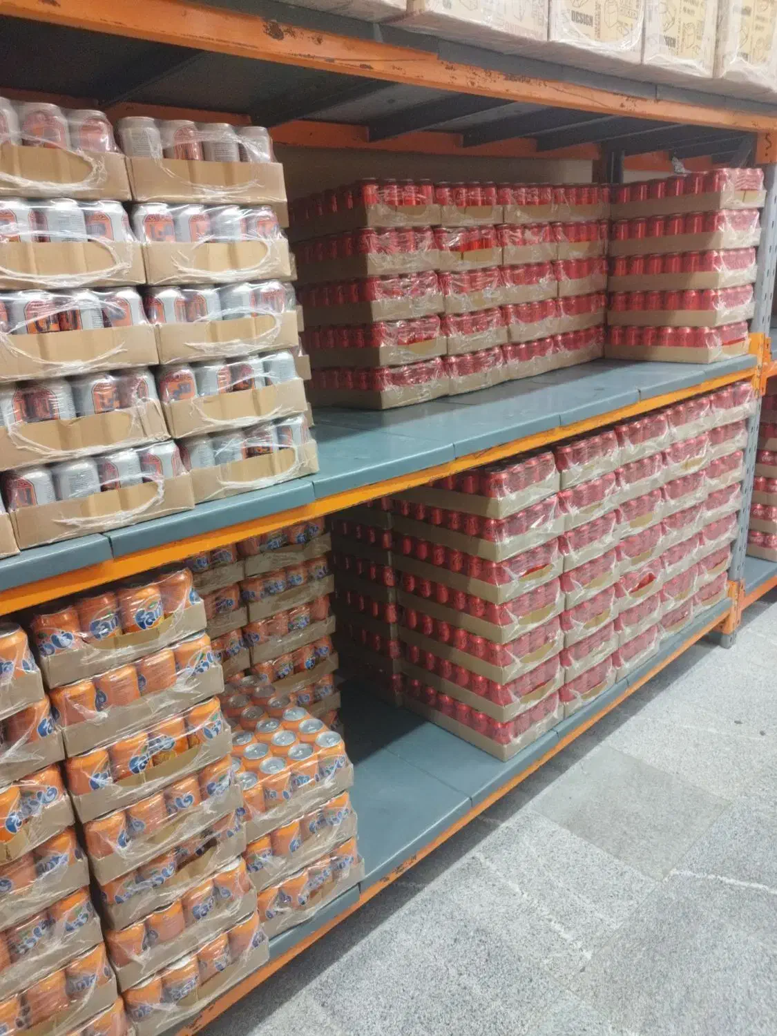 کمک انبار دار رستوران|استخدام خدمات فروشگاه و رستوران|تهران, شهران شمالی|دیوار