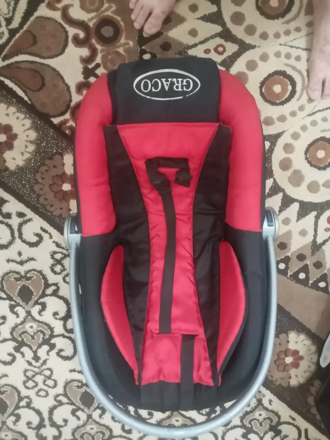 کریر نوزاد و صندلی ماشین کودک|تخت و صندلی بچه|رامسر, |دیوار