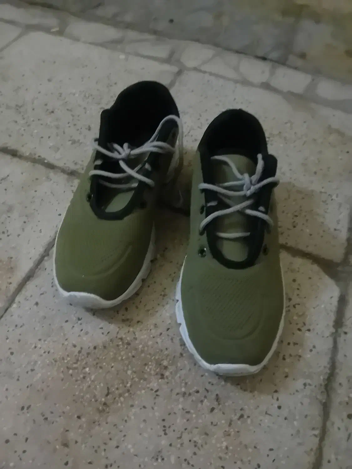 کتانی اسپورت|کیف، کفش، کمربند|خرم‌آباد, |دیوار