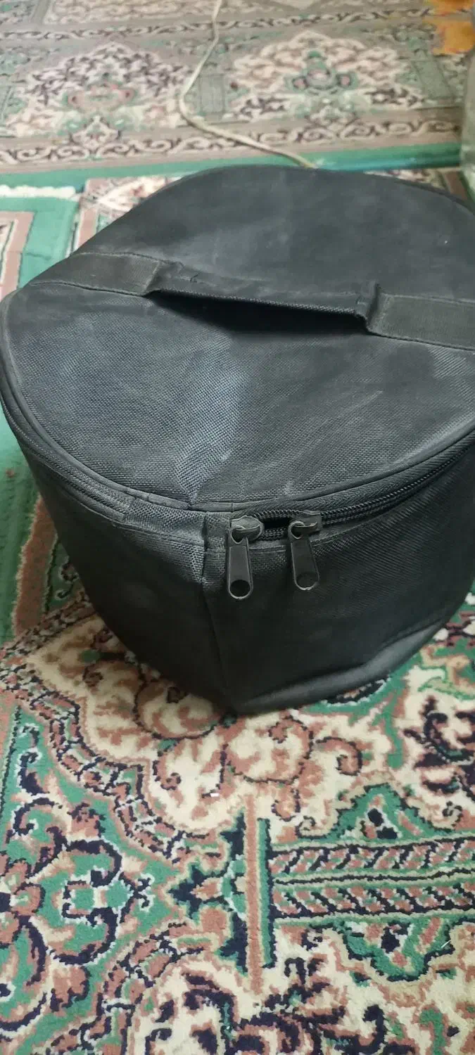 جا عمامه ای با زیپ و کش مخصوص|لباس|قم, چهار امامزاده|دیوار