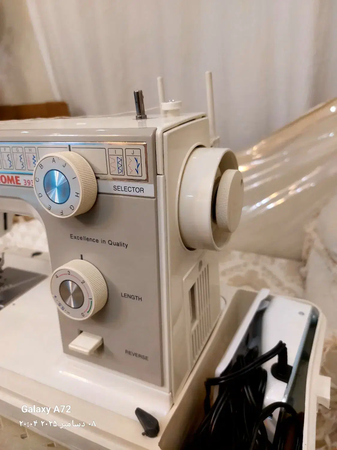 فروش فوری (چرخ خیاطی)|چرخ خیاطی و ریسندگی|شاهینشهر, مسکن مهر|دیوار