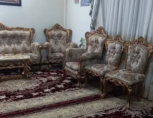 مبل سلطنتی 9نفره بسیار زیبا وسالم|مبلمان خانگی و میز عسلی|الیگودرز, |دیوار