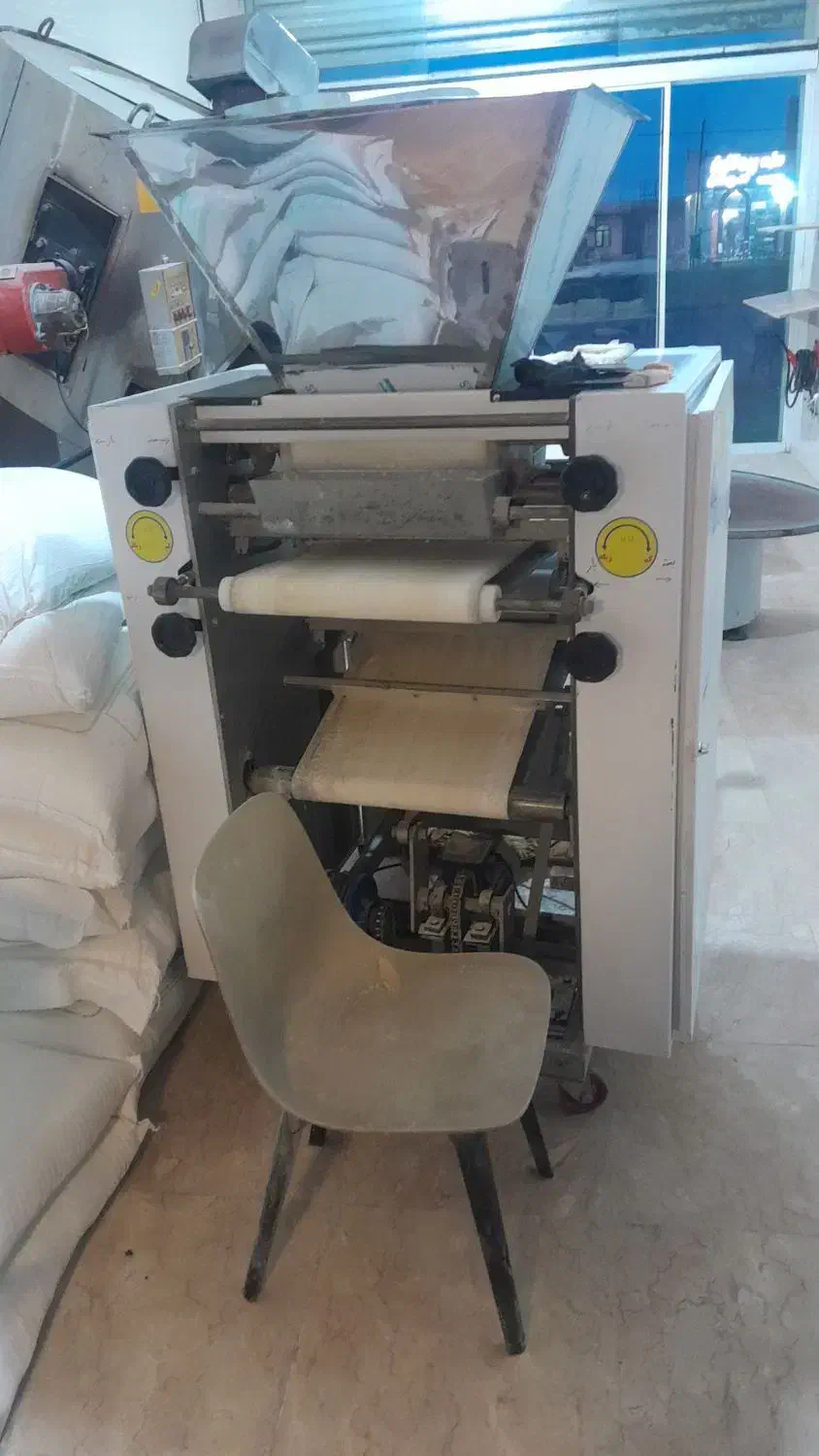 سه کاره شفیعی و تنور آذریاپ|ماشین‌آلات صنعتی|دماوند, دماوند|دیوار