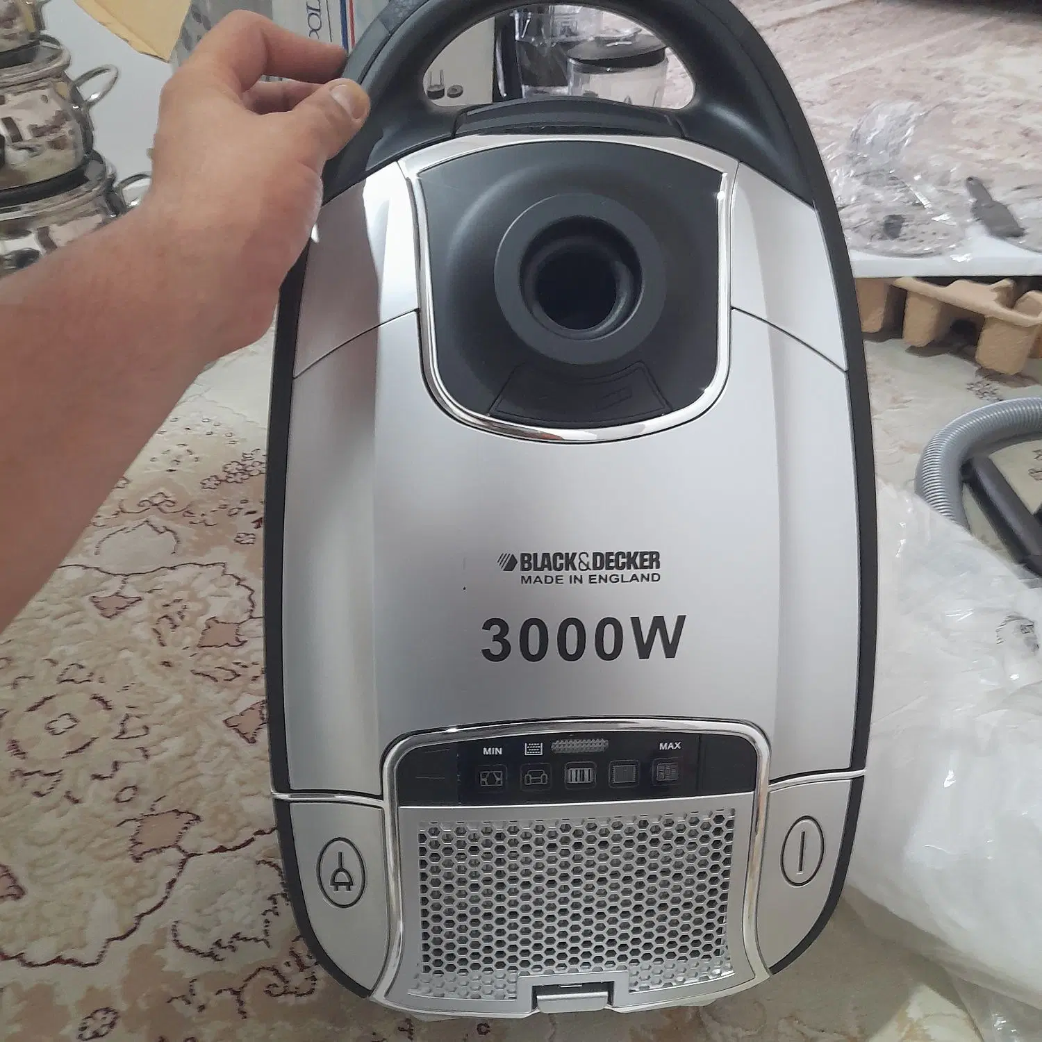 جارو 3000 وات black&decker اینگیلیسی سوپرسایلنت|جاروبرقی، جارو شارژی، بخارشو|تهران, دولتآباد|دیوار
