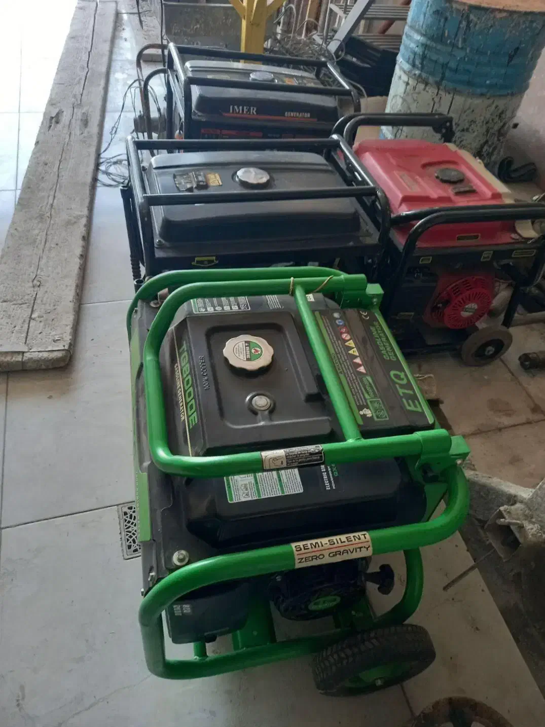 اجاره موتوربرق بالابر بتن کن تخته بشکه نردبان|مصالح و تجهیزات ساختمان|تبریز, |دیوار