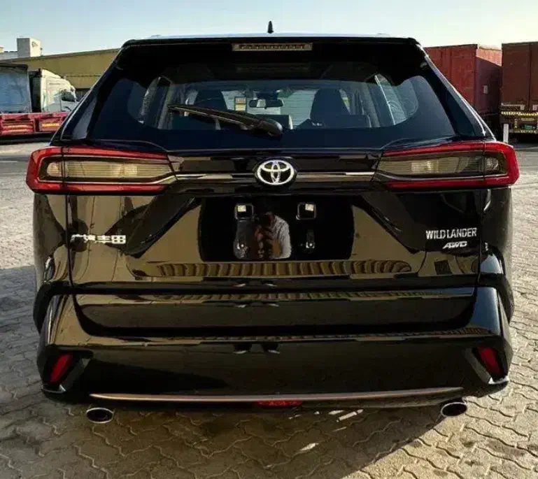 معاوضه  تویوتا وایلدلندر با آپارتمان|خودرو سواری و وانت|مشهد, بهاران|دیوار