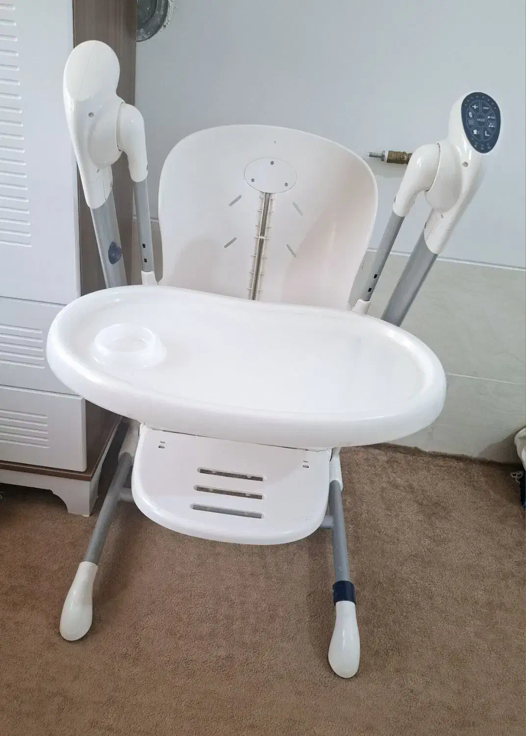 صندلی غذا تاب شو مارک ببکو|تخت و صندلی بچه|شیراز, مسلم|دیوار