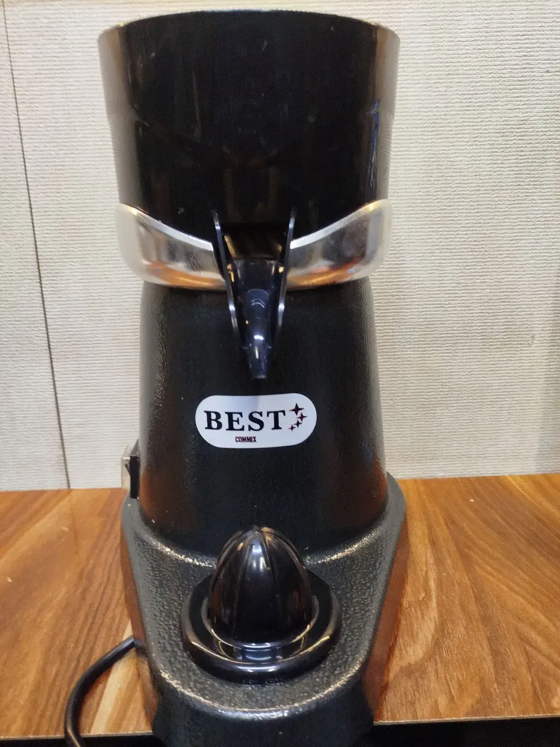 آبمیوه گیری برقی برند BEST|آبمیوه‌گیر و آب‌مرکبات‌گیر|قرچک, مهدیه|دیوار