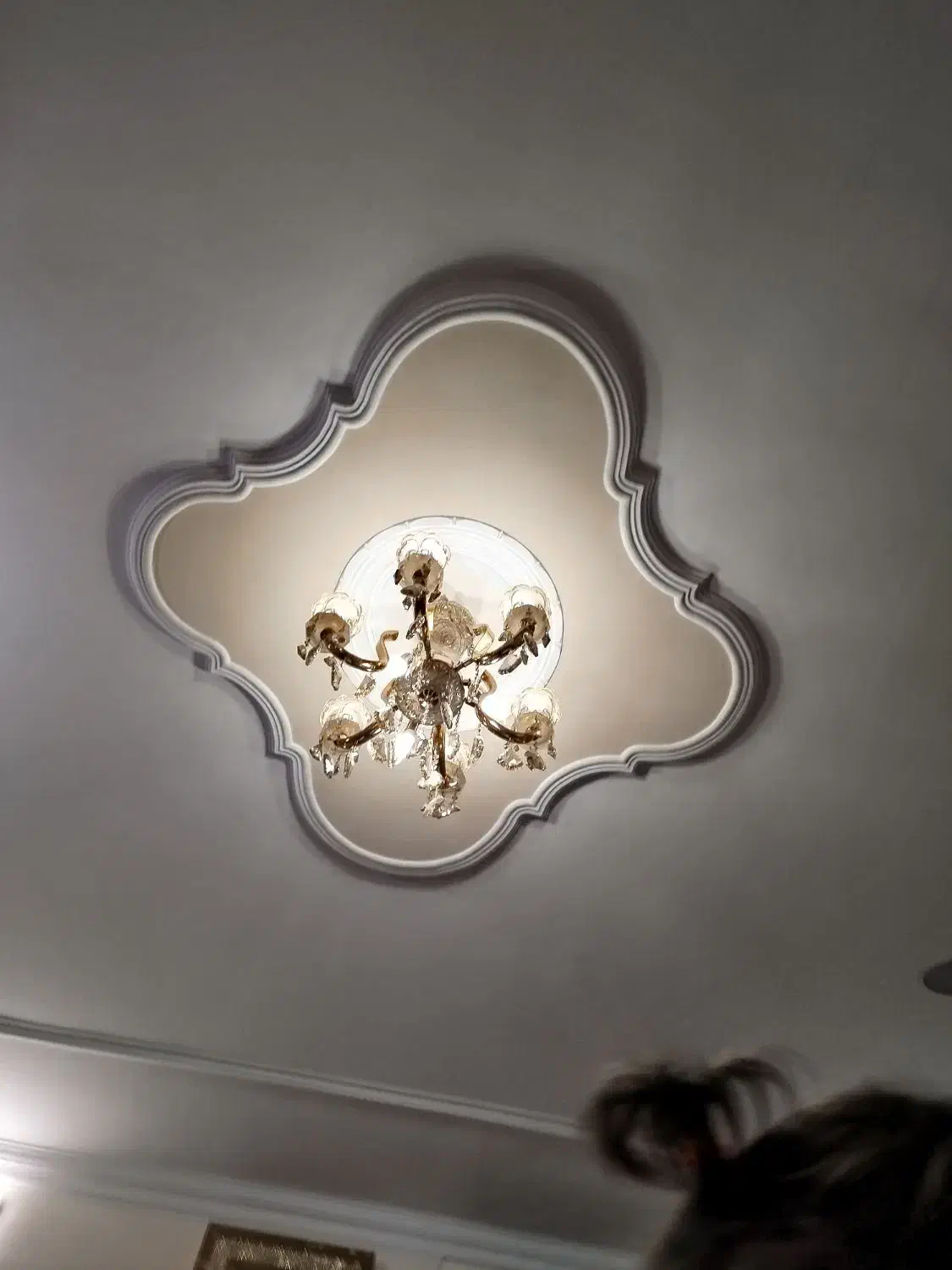 لوستر|لوستر و چراغ آویز|سبزوار, هویزه|دیوار