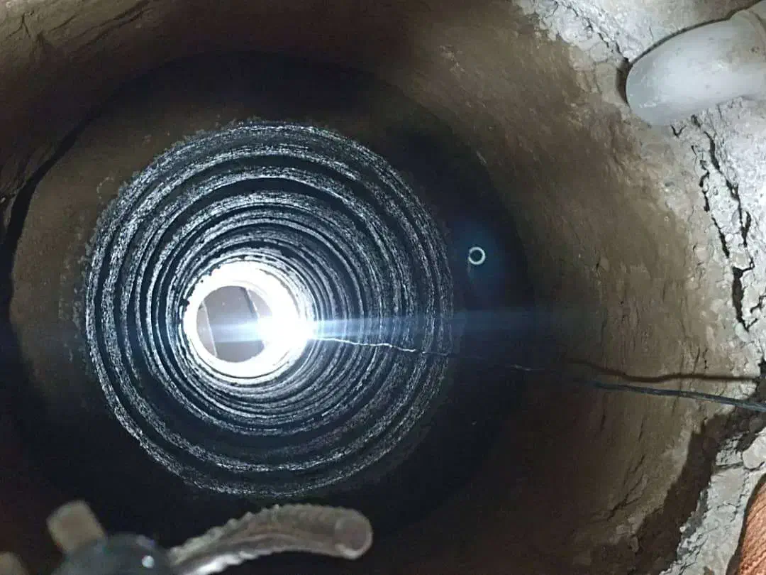 مغنی حفاری چاه کن مقنی کنده کاری تخریب کاری|خدمات پیشه و مهارت|قرچک, مهدیه|دیوار