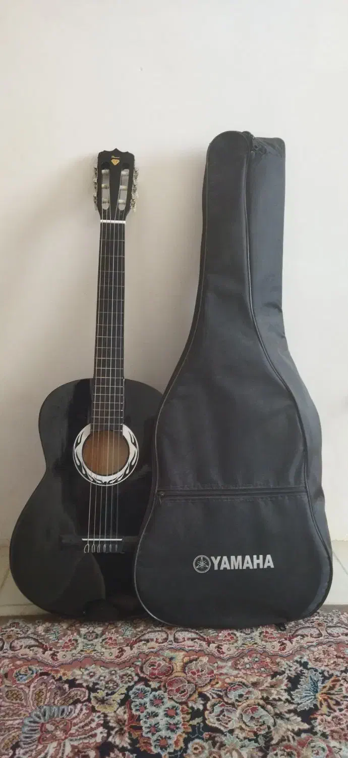 گیتار یاماها C40|گیتار، بیس، امپلیفایر|محمدشهر, ولدآباد|دیوار