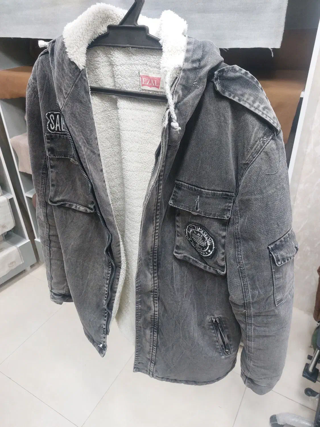 کاپشن فروشی|لباس|لردگان, |دیوار