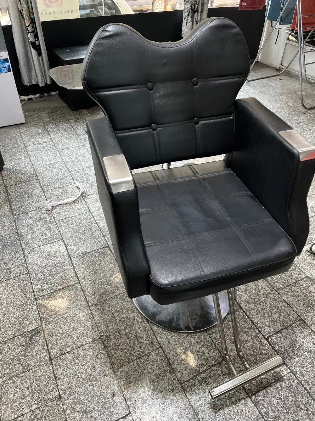 صندلی|صندلی و نیمکت|تهران, قیام|دیوار