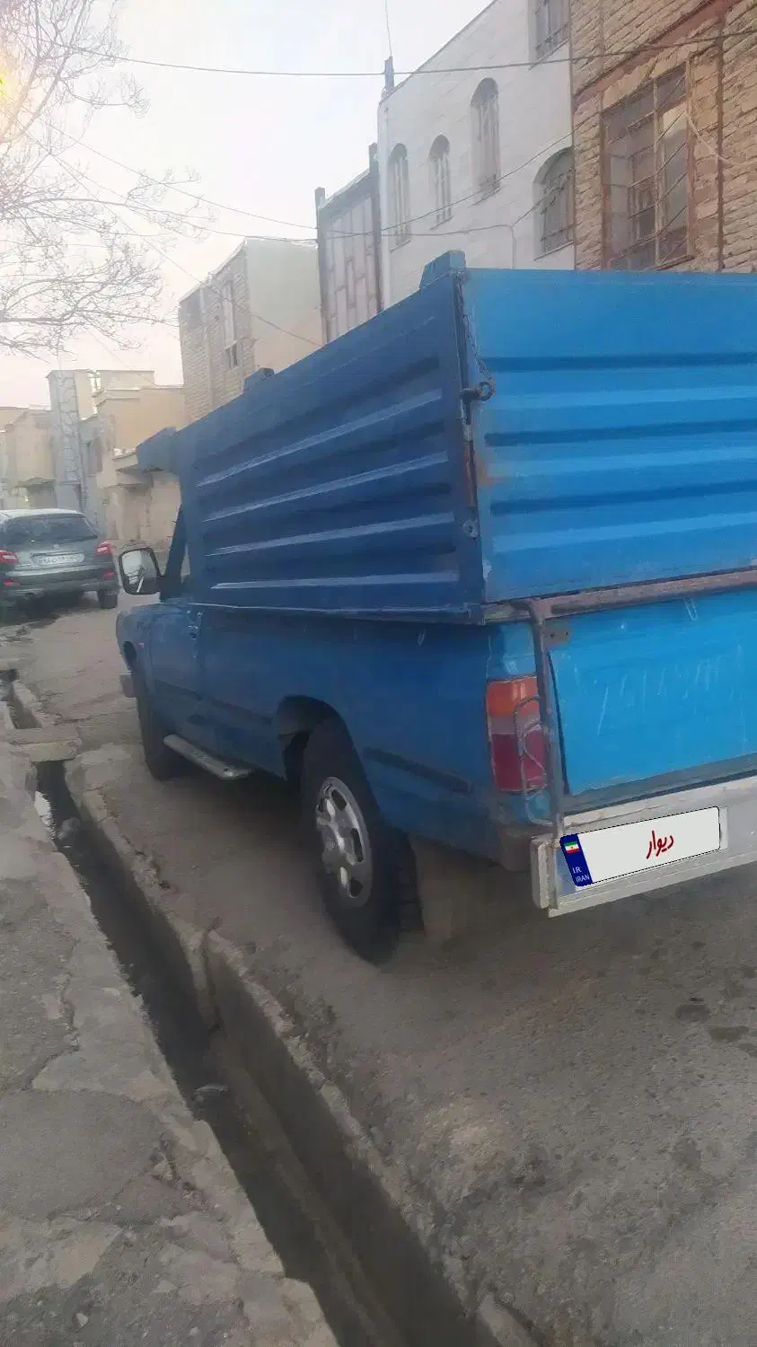 نیسان دیزل|خودرو سواری و وانت|بروجرد, |دیوار