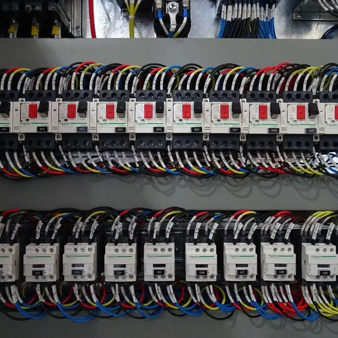 برقکار ساختمان و صنعتی|خدمات پیشه و مهارت|اصفهان, شاهد|دیوار