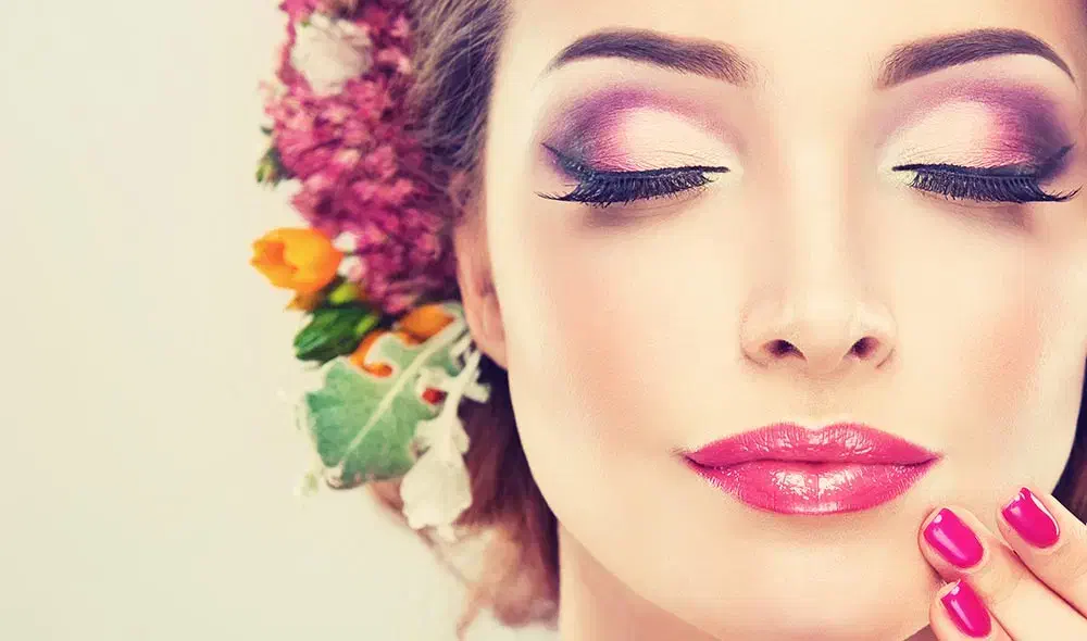 تخفیف ۷۰%میکاپ وشینیون ظرفیت ۲۰ نفر|خدمات آرایشگری و زیبایی|رشت, گلزاران|دیوار