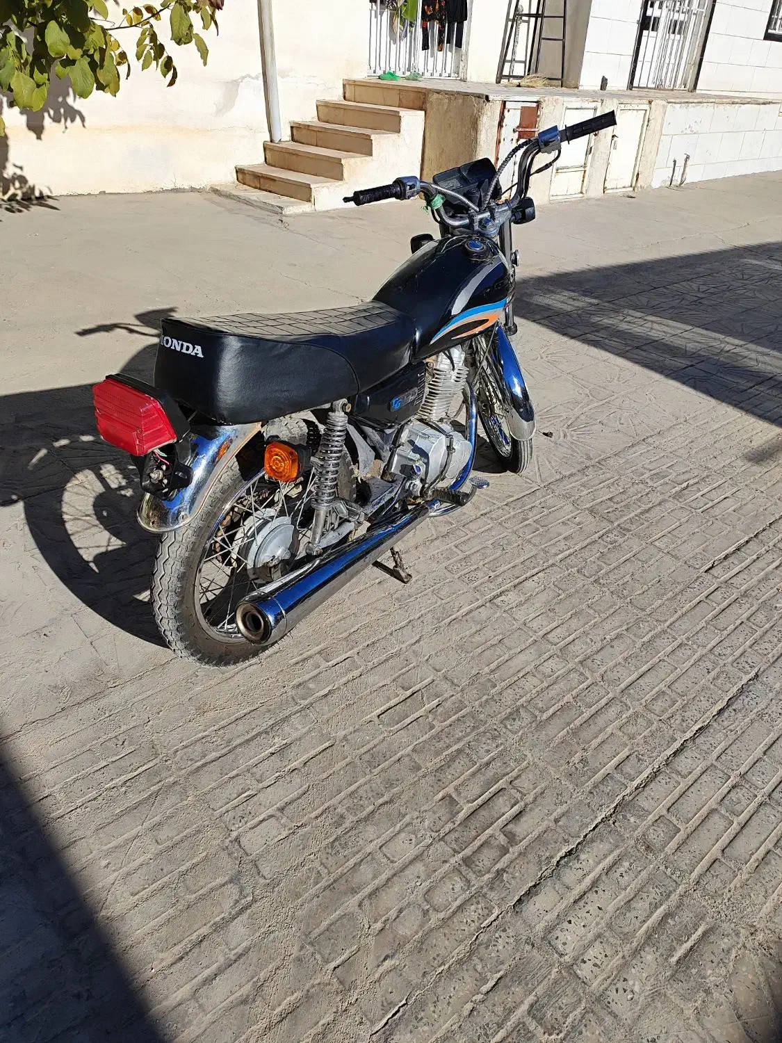 فروشی|موتورسیکلت|اسلامآباد غرب, |دیوار