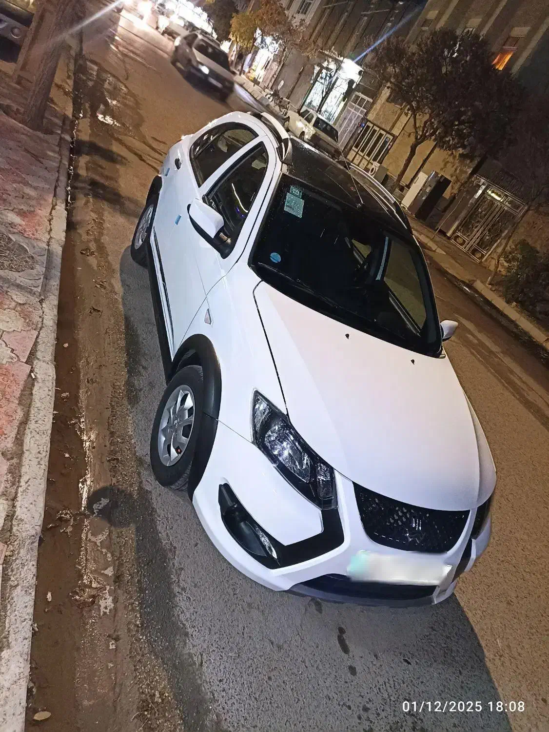 کوئیک صفر تحویل برج ۶|خودرو سواری و وانت|فامنین, |دیوار