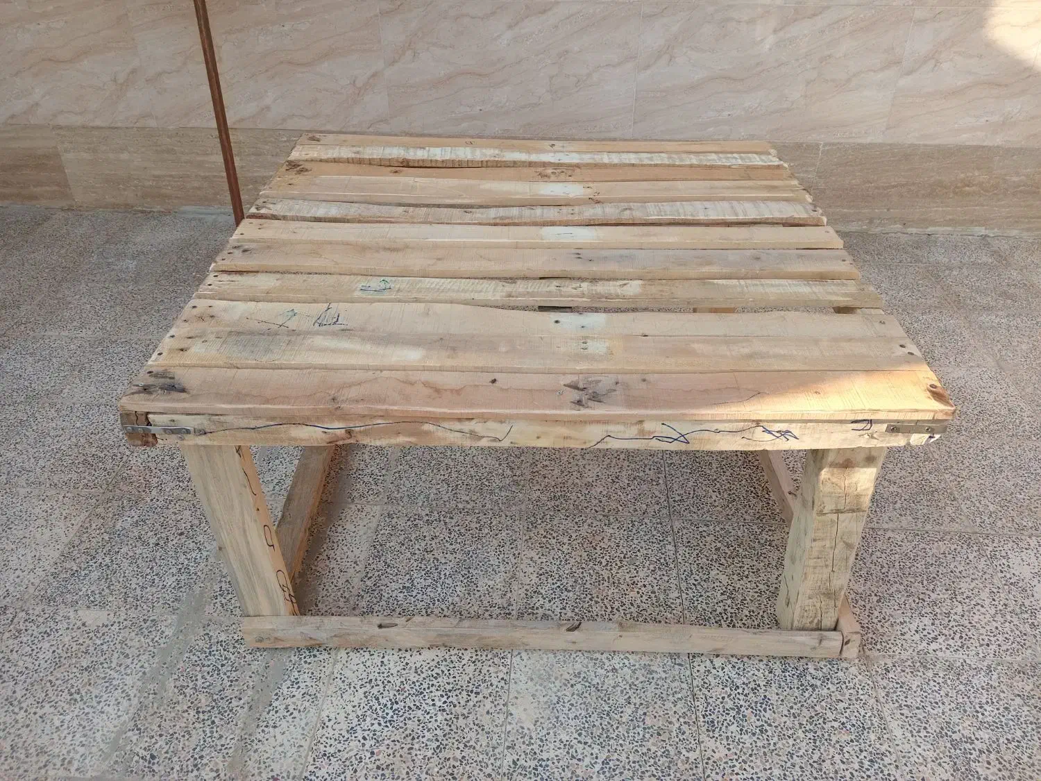 کرسی که 1ماه درست شده ارتفاع60سانتی وروشم1در1و10|صندلی و نیمکت|نظرآباد, نجم آباد|دیوار