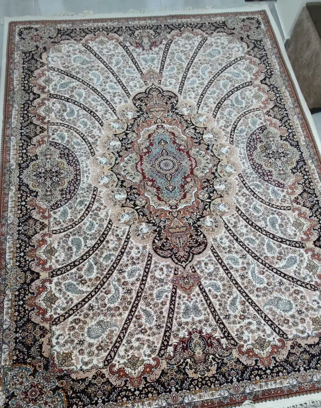 فرش ۹ متری با روفرشی کشدار مخمل|فرش|رباطکریم, رباطکریم|دیوار