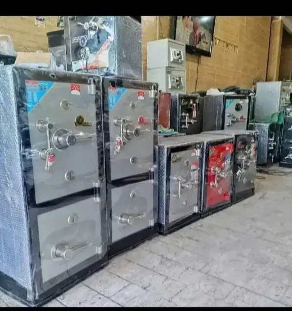 فروش گاوصندوق از ارتفاع ۴۰ تا ۱متر گاو صندوق|ابزارآلات|نیشابور, دارایی|دیوار