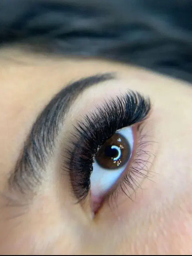 اف ویژه کاشت مژه ۲۰۰ اکستنشن زیر ۴۹۰|خدمات آرایشگری و زیبایی|بم, |دیوار