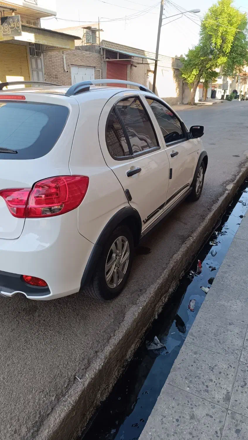 کوئیک RS سفید مشکی|خودرو سواری و وانت|دزفول, |دیوار