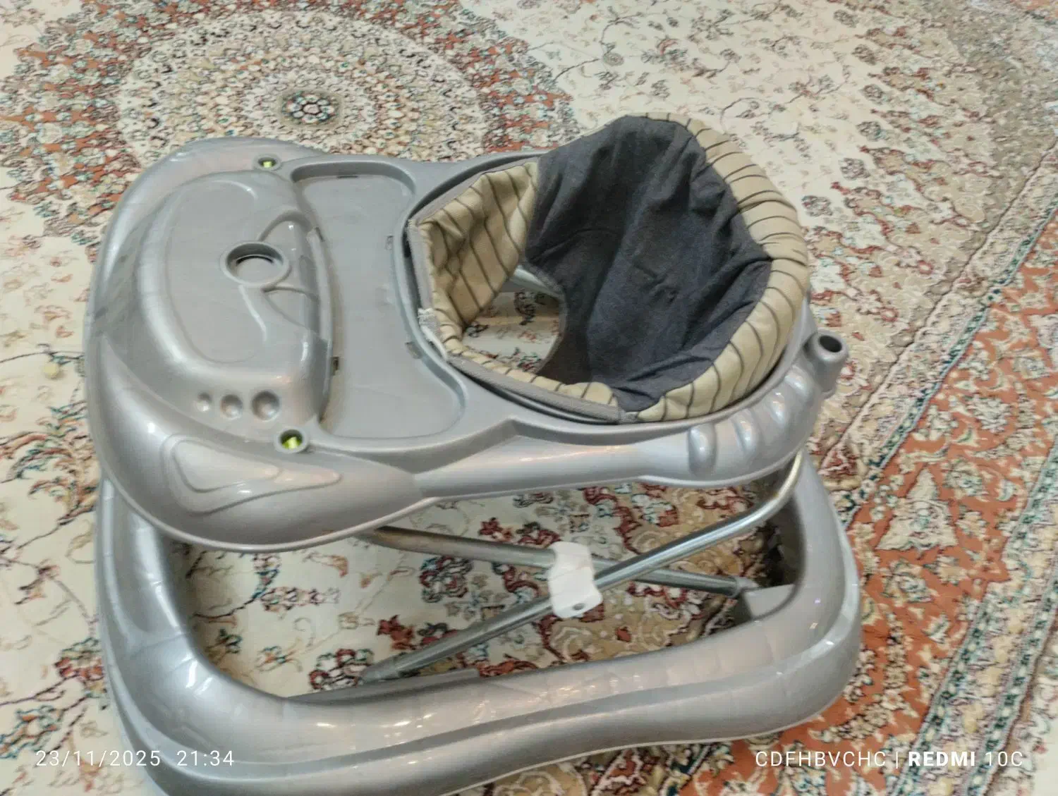 روروک بچه|کالسکه و لوازم جانبی|قم, صفاشهر|دیوار