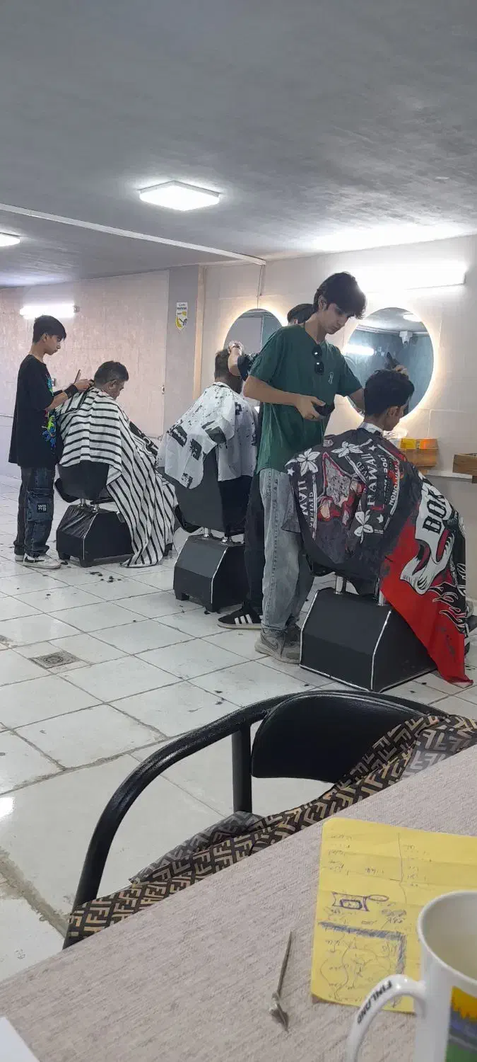 آموزش آرایشگری مردانه کیوان نوری|خدمات آموزشی|اصفهان, خانه اصفهان|دیوار