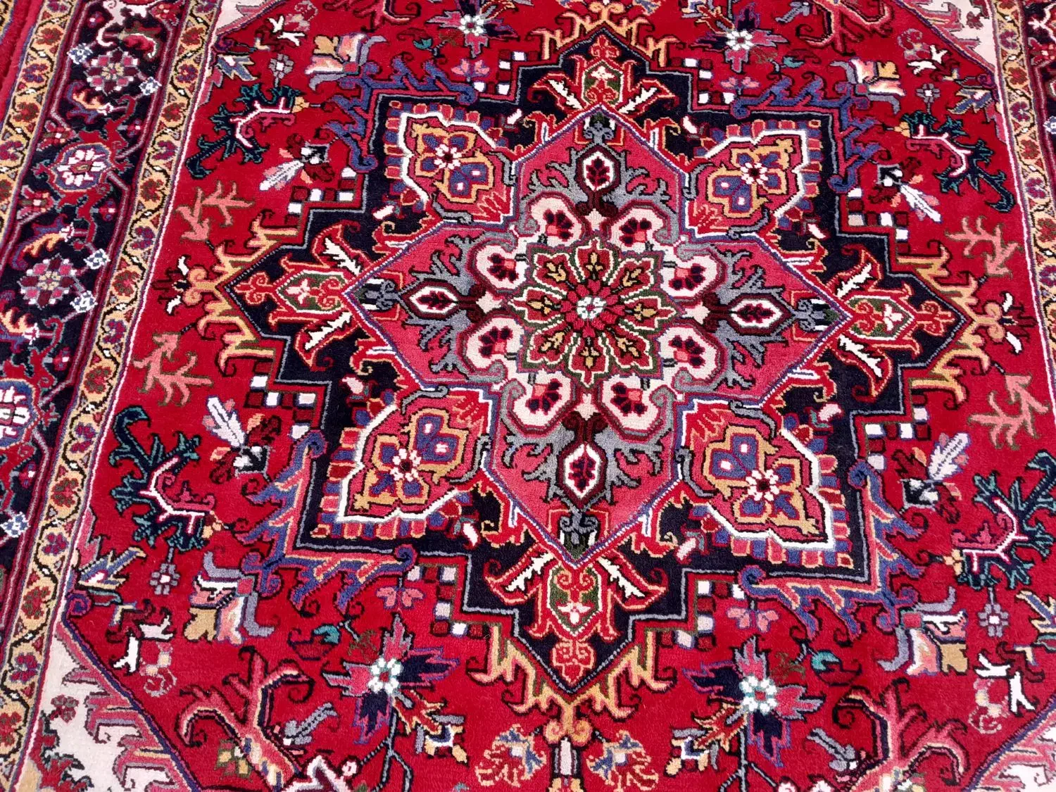 جفت ۶متری|فرش|تبریز, |دیوار