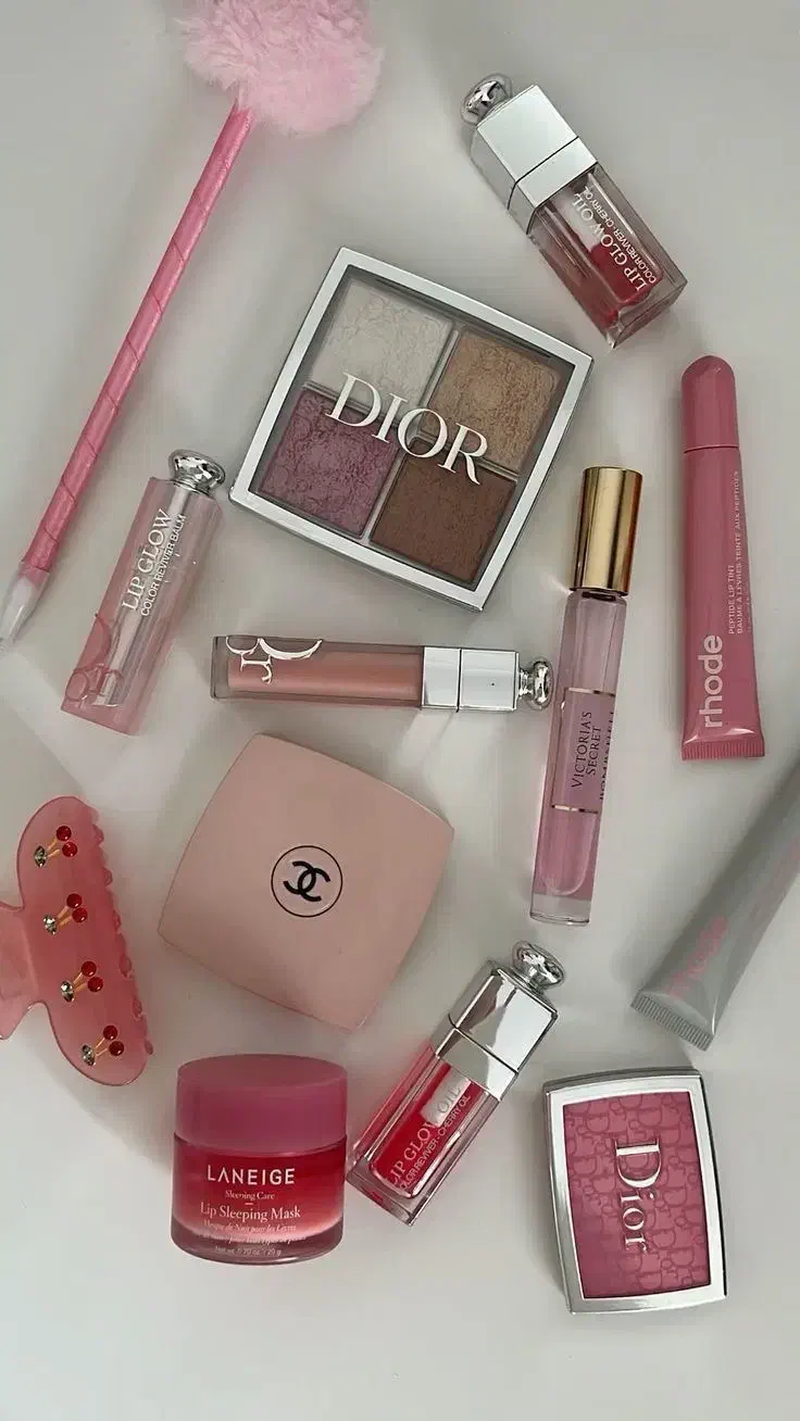 استخدام فوری ویزیتور آرایشی بهداشتی|استخدام بازاریابی و فروش|رشت, علی آباد|دیوار