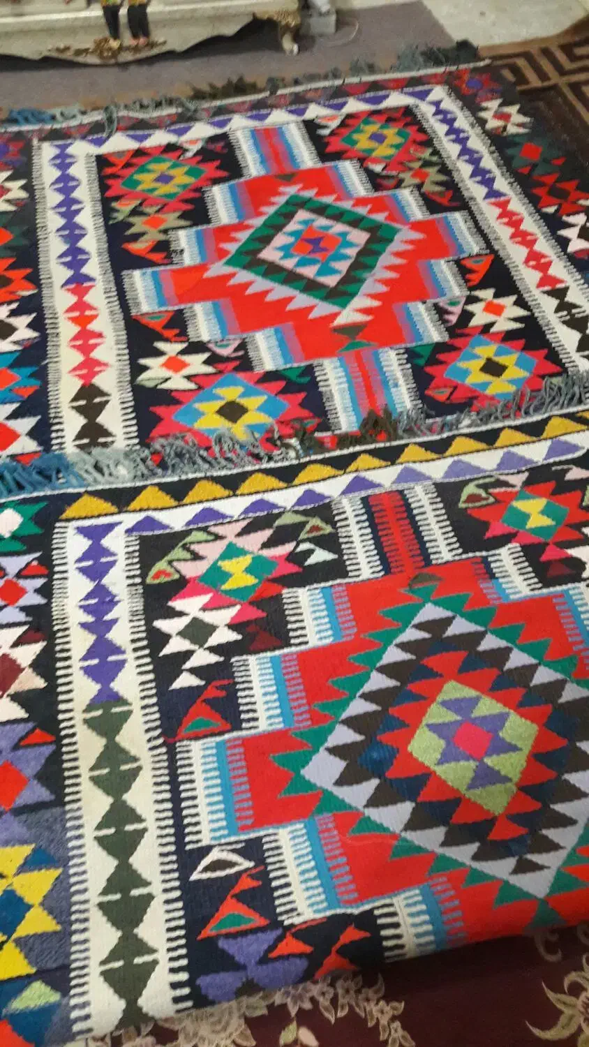 پتو ولحاف وگلیم|رختخواب، بالش، پتو|اسلامشهر, شهرک لاله|دیوار