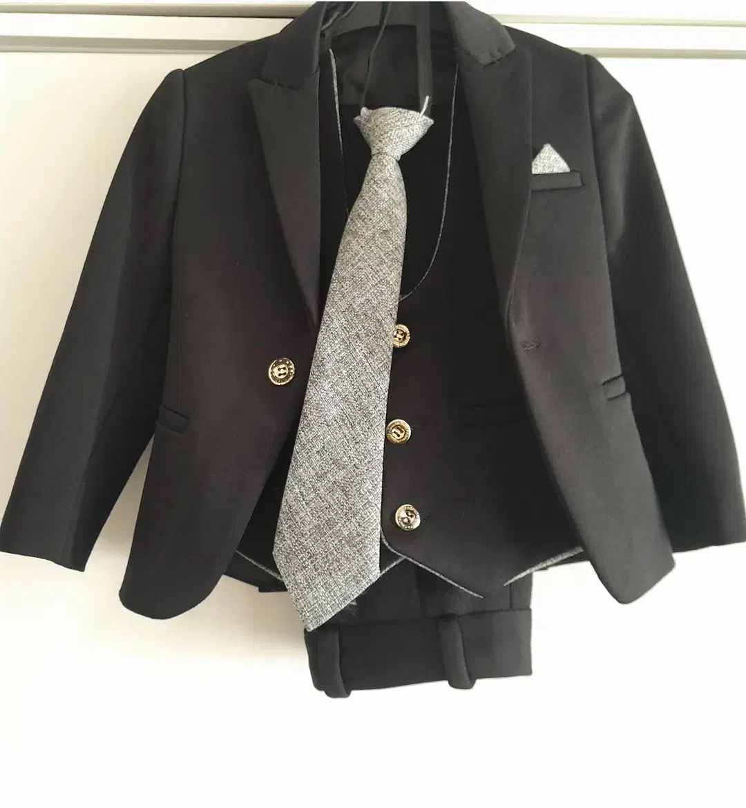 کت وشلواربچه گانه|لباس|لاهیجان, بوجایه|دیوار